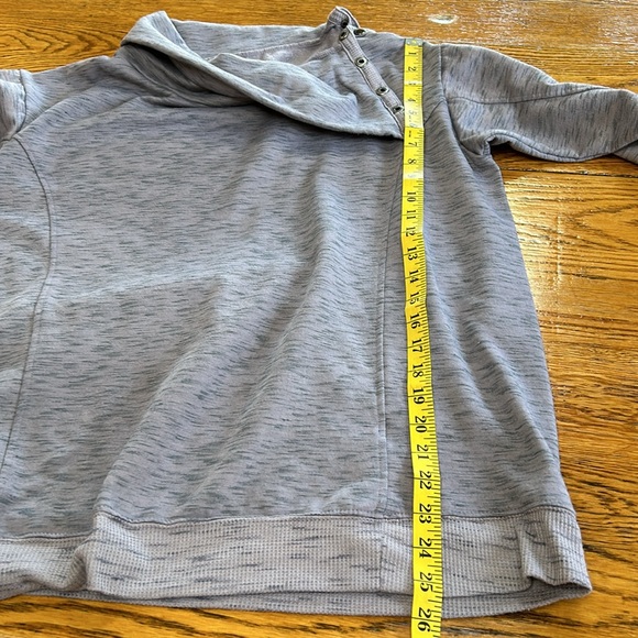 Maurices plum color top. Snap detail at shoulder. Size 0 (Fits like Size Large). - Picture 8 of 11